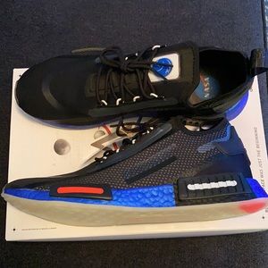 NMD_R1 SPECT00 size 13 adidas black n blue